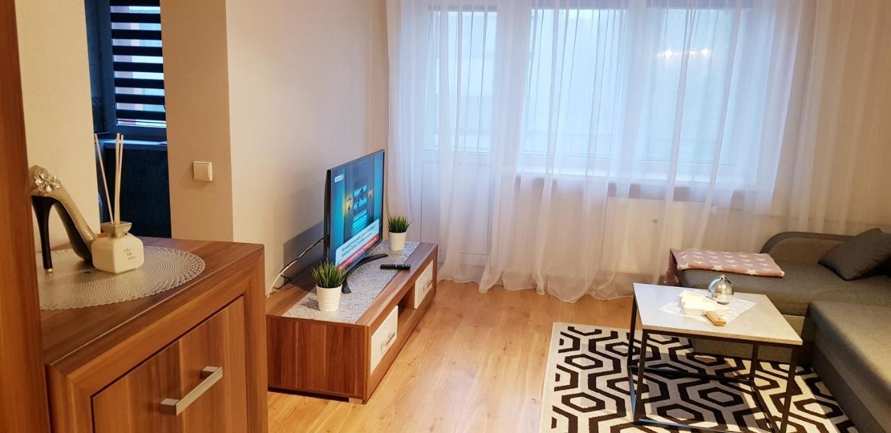 Taikos Apartment Klaipėda Eksteriør billede